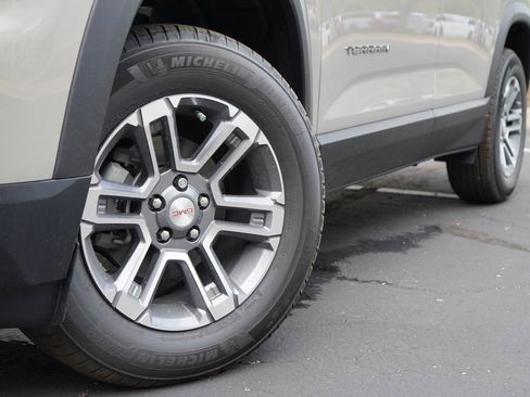 New 2026 GMC Terrain Elevation w/ Technology Package II image 3