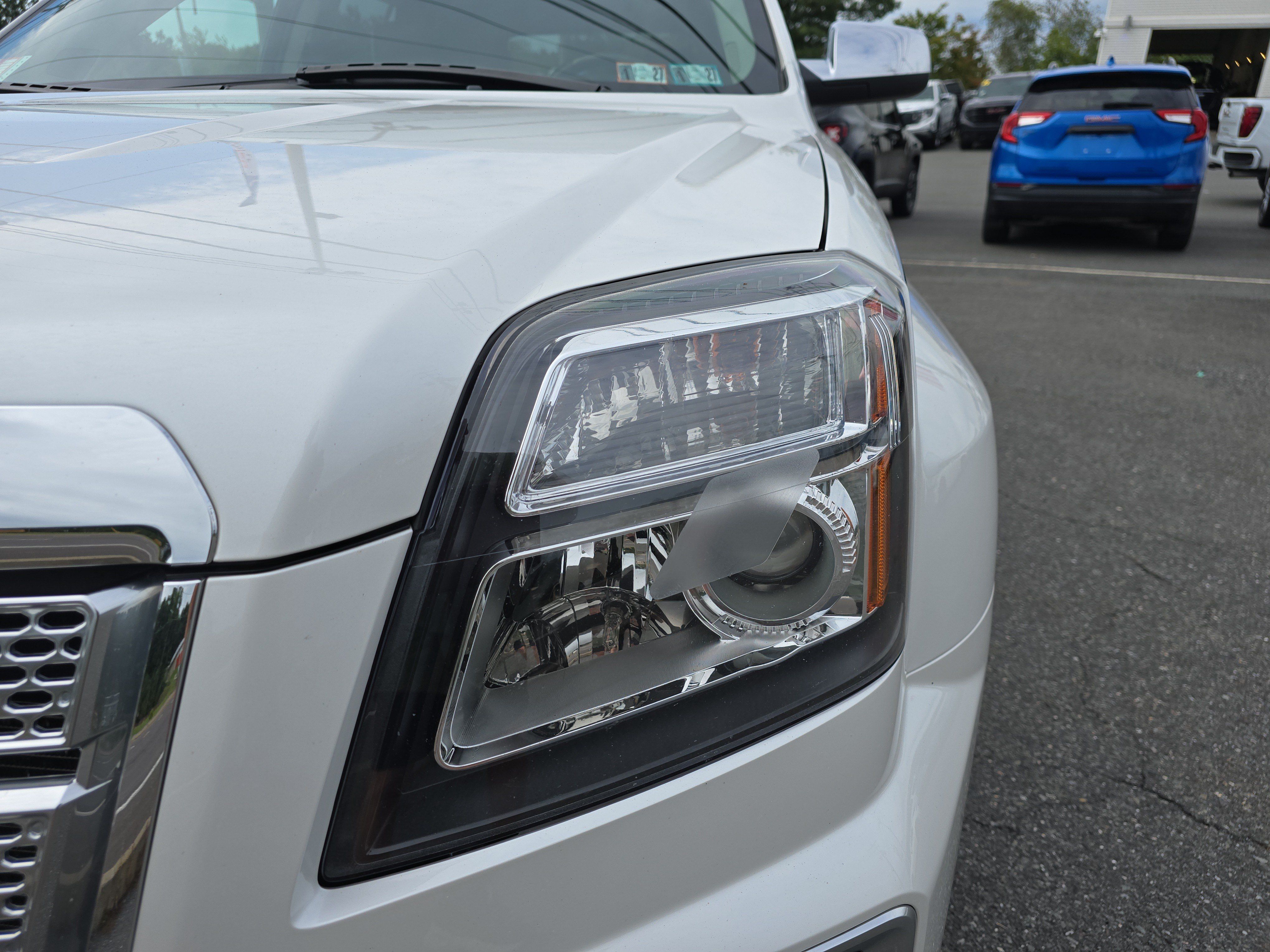 Used 2016 GMC Terrain Denali w/ Cargo Package AWD/4WD image 11