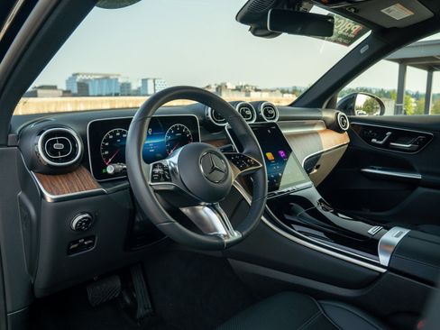 Certified 2026 Mercedes-Benz GLC 300 4MATIC image 16