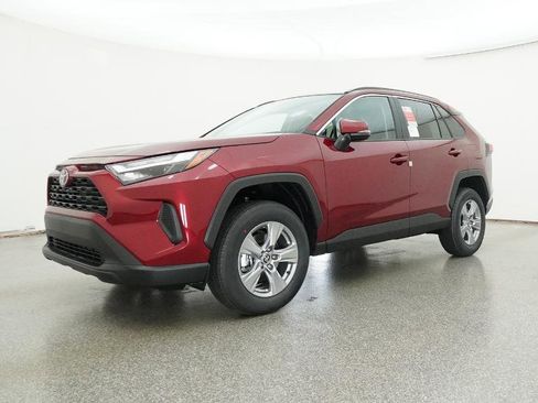 New 2025 Toyota RAV4 XLE image 6