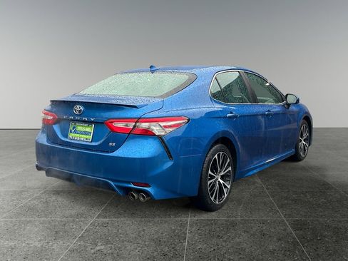 Used 2019 Toyota Camry SE image 7