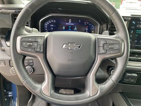 Used 2024 Chevrolet Silverado 1500 ZR2 w/ Technology Package AWD/4WD image 19