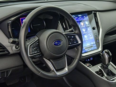 Used 2023 Subaru Outback Premium image 18