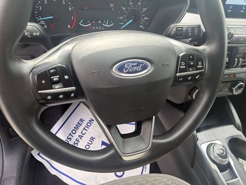 Used 2022 Ford Escape SE AWD/4WD image 11
