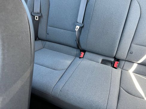 Used 2025 Kia K4 FWD image 40