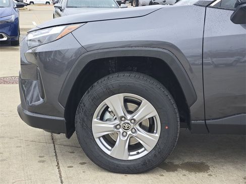 New 2025 Toyota RAV4 XLE image 5