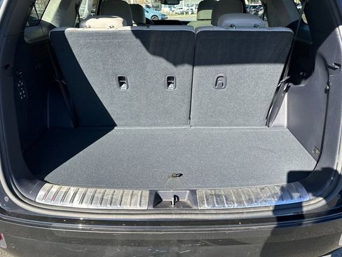 Used 2021 Hyundai Palisade Calligraphy image 17