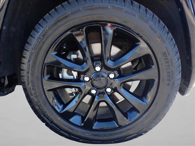 Used 2021 Jeep Grand Cherokee Laredo X AWD/4WD image 7