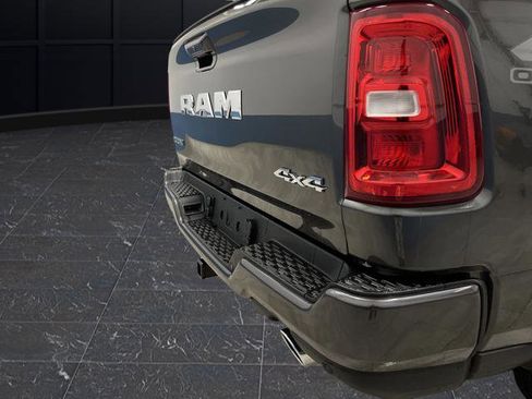 New 2026 RAM 1500 4x4 Crew Cab image 33