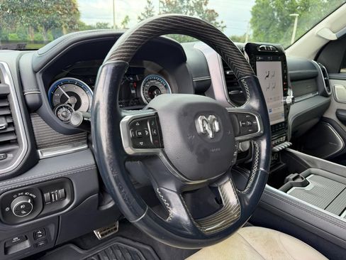 Used 2022 RAM 1500 Limited AWD/4WD image 15