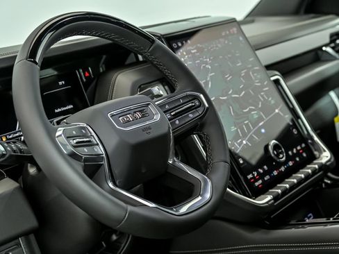 New 2026 GMC Yukon XL Elevation w/ Elevation Premium Package AWD/4WD image 12