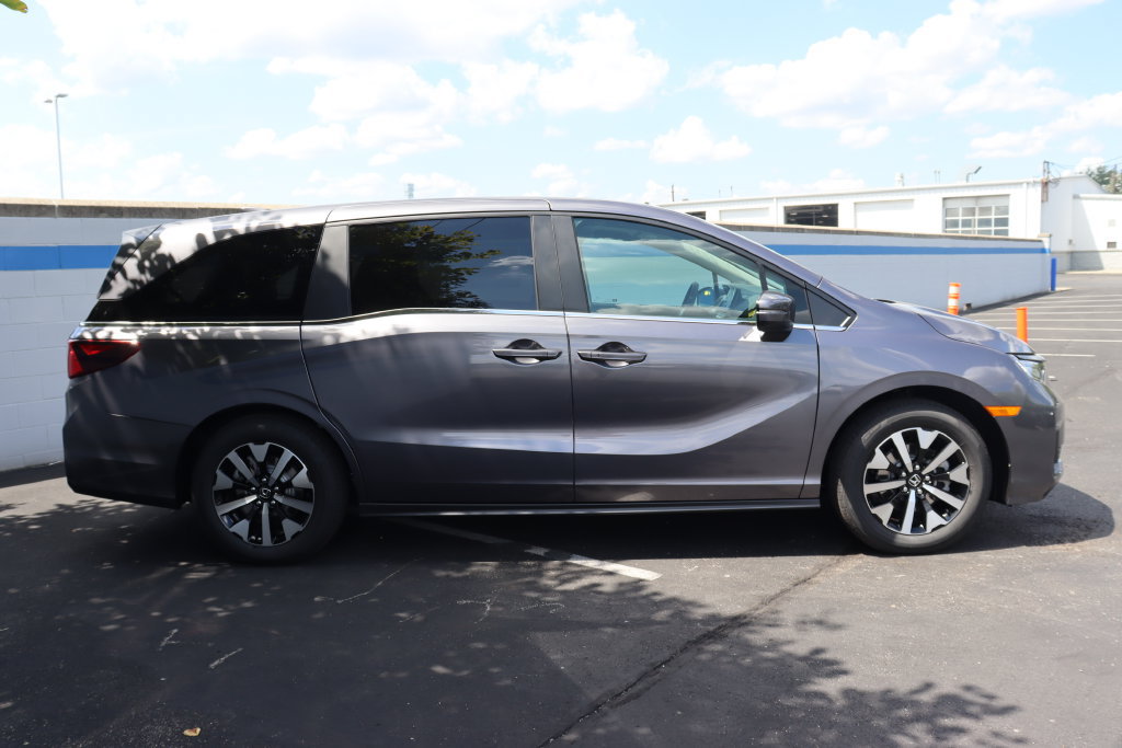New 2027 Honda Odyssey EX-L image 6