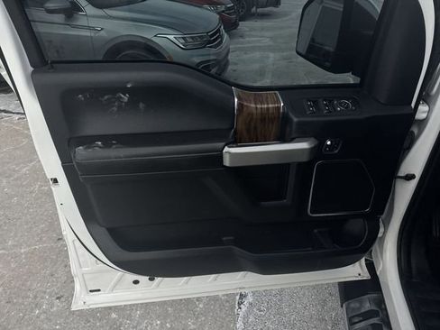 Used 2018 Ford F150 Lariat w/ Equipment Group 502A Luxury image 23