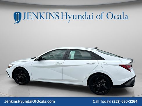 New 2026 Hyundai Elantra Sport FWD image 10