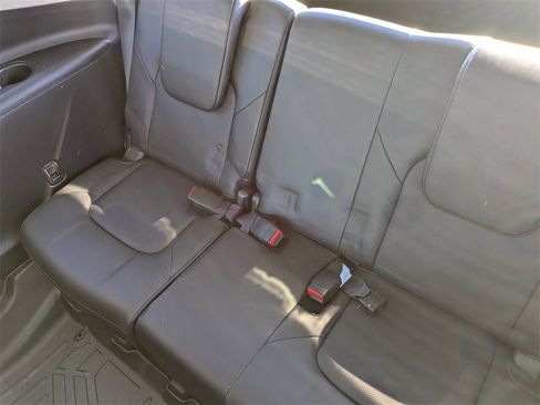 Used 2022 Nissan Armada Platinum w/ Captain's Chairs Package image 15