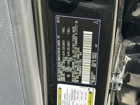 Used 2025 Lexus RX 350 Premium Plus w/ Convenience Package AWD/4WD image 37