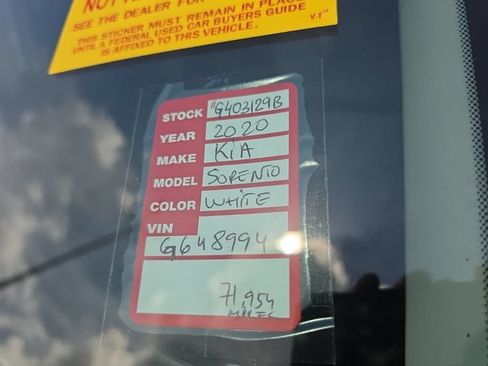 Used 2020 Kia Sorento LX w/ LX I4 Convenience Package FWD image 7
