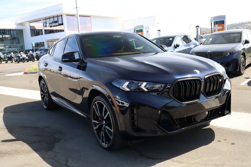 Used 2024 BMW X6 M60i AWD/4WD image 2