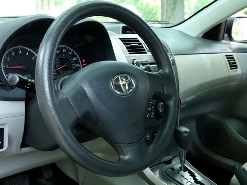 Used 2013 Toyota Corolla S Special Edition image 25