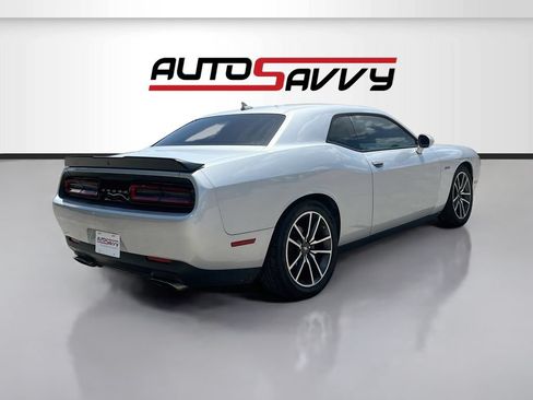 Used 2023 Dodge Challenger R/T RWD image 7
