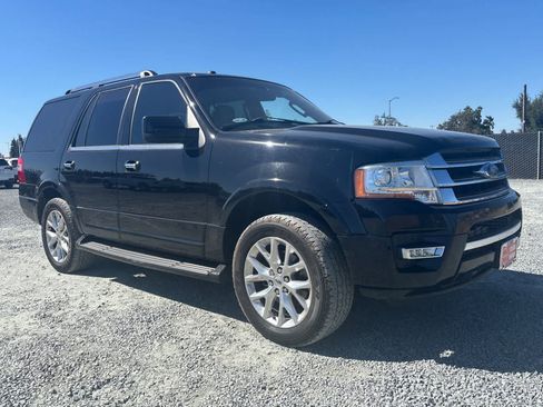 Used 2017 Ford Expedition Limited RWD image 10