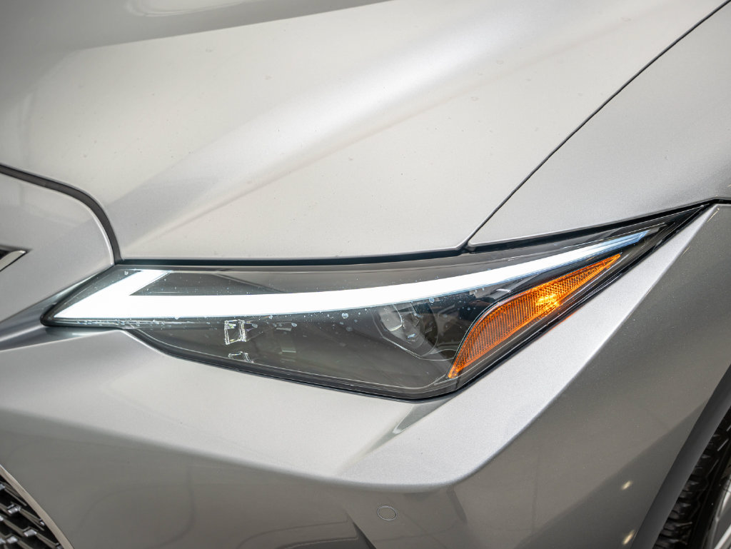 Used 2021 Lexus IS 300 AWD w/ Comfort Package image 15