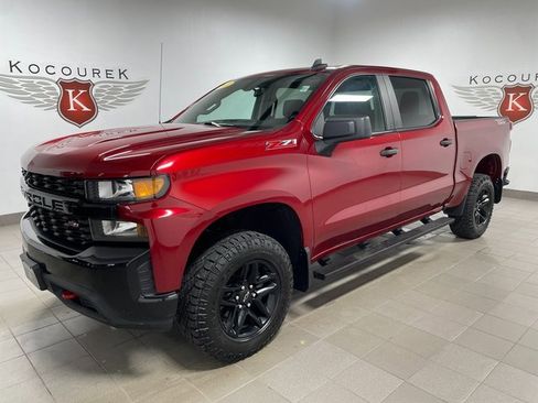 Used 2022 Chevrolet Silverado 1500 Custom Trail Boss w/ LPO, Dark Essentials Package image 3