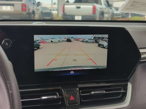 Used 2025 Chevrolet TrailBlazer LT FWD image 18