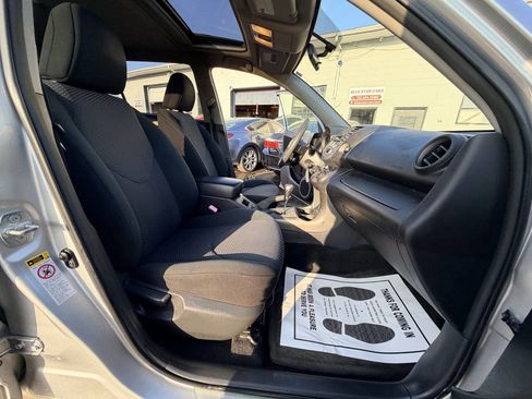 Used 2010 Toyota RAV4 Sport image 16