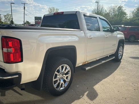 Used 2014 GMC Sierra 1500 SLE w/ SLE Preferred Package AWD/4WD image 5