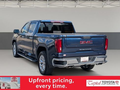 Used 2021 GMC Sierra 1500 SLT w/ SLT Premium Package AWD/4WD image 5