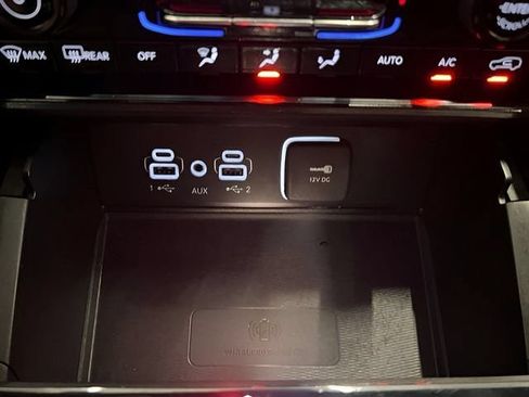 Used 2023 Jeep Grand Cherokee Altitude AWD/4WD image 33