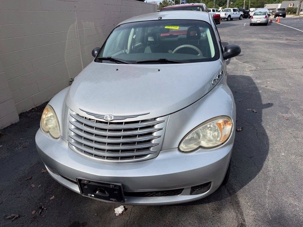Used 2006 Chrysler PT Cruiser Touring FWD image 2