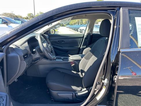 New 2025 Nissan Sentra S w/ Lighting Package image 10