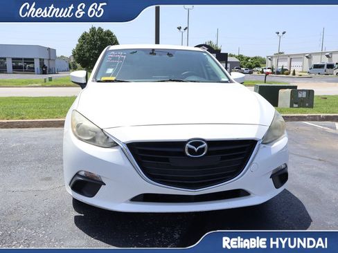 Used 2016 MAZDA MAZDA3 i Sport w/ Preferred Equipment Package FWD image 5