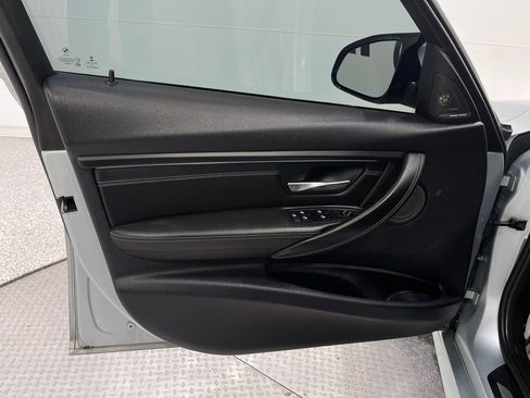 Used 2015 BMW M3 image 16