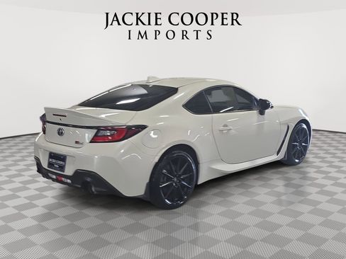 Used 2024 Toyota GR86 Premium RWD image 5