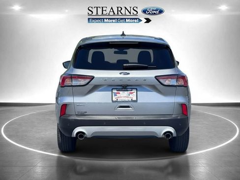 Used 2022 Ford Escape SEL FWD image 4
