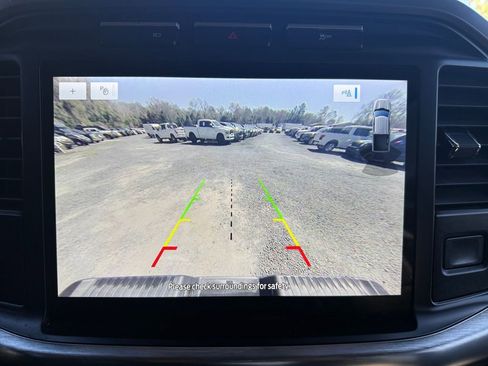 Used 2022 Ford F150 Lariat image 32