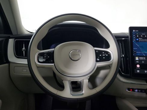 Certified 2026 Volvo XC60 B5 Ultra w/ Protection Package Premier AWD/4WD image 18
