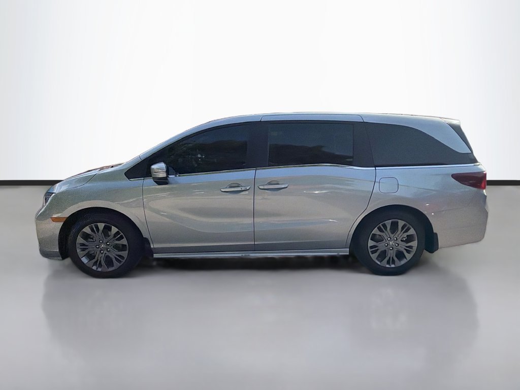 Certified 2025 Honda Odyssey Touring image 4