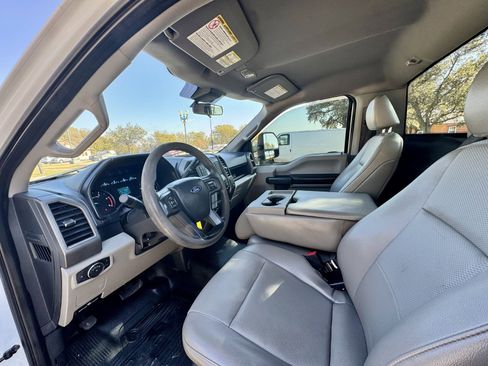 Used 2022 Ford F350 XL image 9