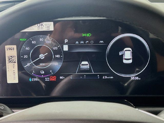 Certified 2025 Kia Niro Wind FWD image 12