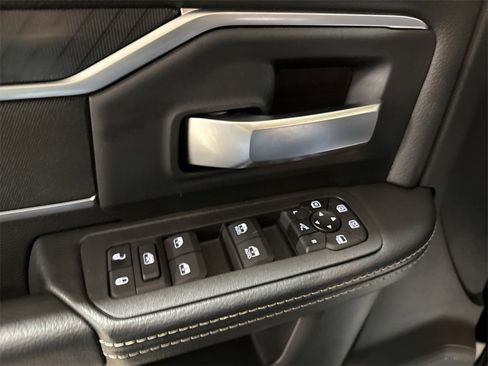 Used 2025 RAM 2500 Big Horn image 21