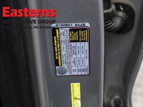 Used 2022 Hyundai Santa Fe Limited image 34