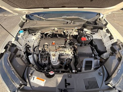 Used 2023 Honda HR-V Sport image 12