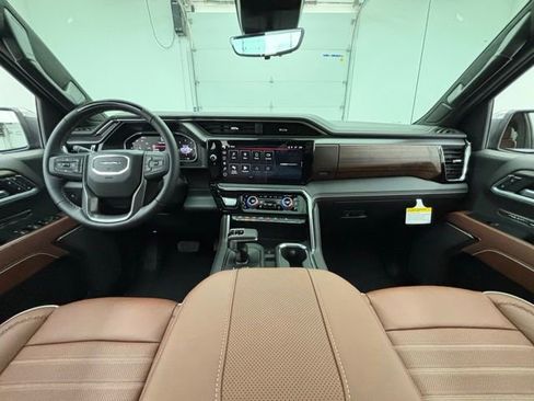 New 2026 GMC Sierra 1500 Denali Ultimate image 3