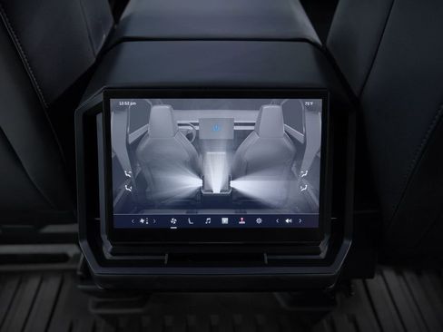 Used 2024 Tesla Cybertruck AWD Crew Cab image 68