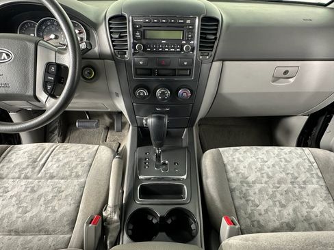 Used 2008 Kia Sorento LX image 35