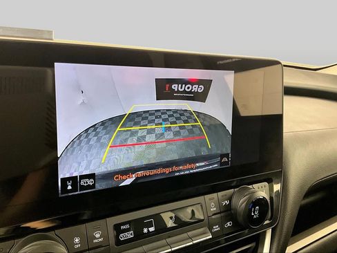 Used 2025 Toyota Grand Highlander FWD image 25